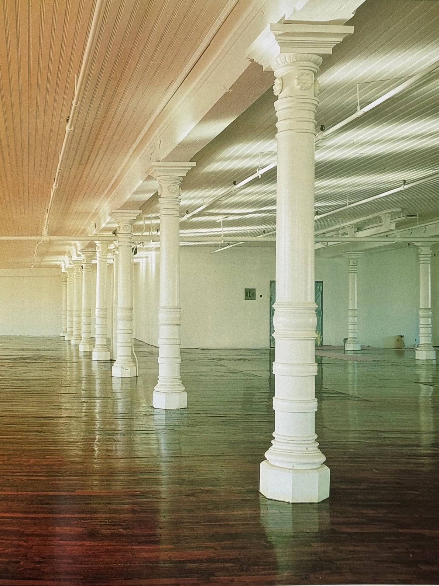 The International Book of Lofts